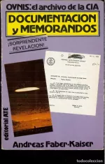 Portada del libro OVNIs: El archivo de la CIA. Documentos y memorandos, de Andreas Faber-Kaiser.