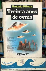 Portada del libro Treinta años de OVNIs, de Antonio Ribera.